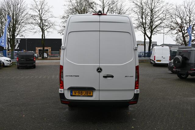 Mercedes-Benz SPRINTER 317 CDI L3H2 RWD MBUX met camera, Brake assist, Geveerde stoel
