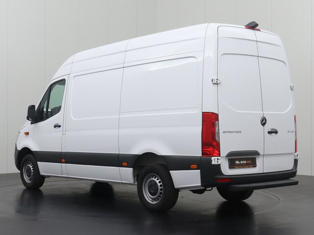 Mercedes-Benz SPRINTER 317CDI L2H2 | Fabrieksgarantie | Navigatie | Camera | Betimmering | Cruise | Airco | 3-Persoons