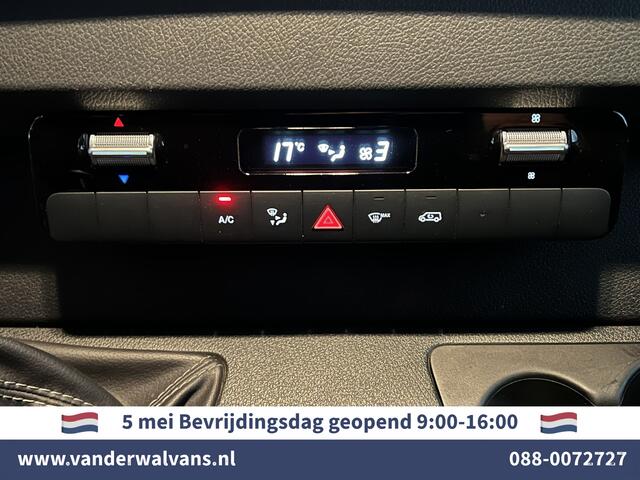 Mercedes-Benz SPRINTER 317 CDI 170pk L3H2 Euro6 Airco | Camera | Apple Carplay | Android Auto Parkeersensoren