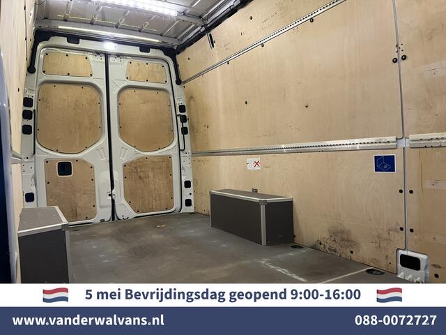 Mercedes-Benz SPRINTER 317 CDI 170pk L3H2 Euro6 Airco | Camera | Apple Carplay | Android Auto Parkeersensoren