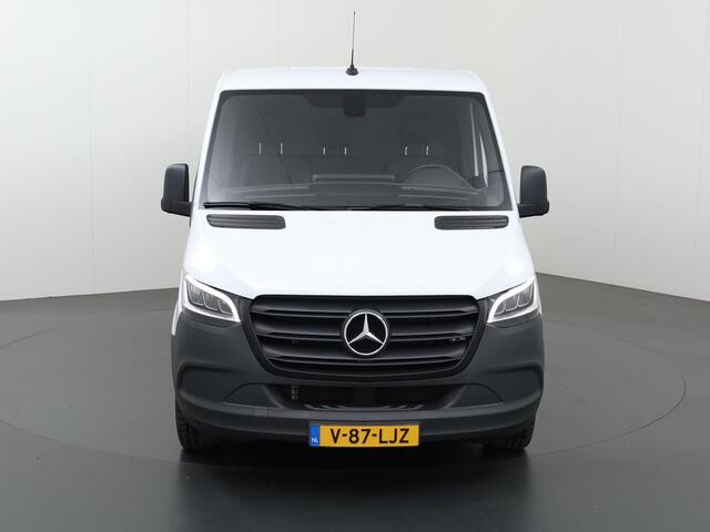 Mercedes-Benz SPRINTER 211 CDI | Aut. | L2 H2 | FWD | Parkeercamera | Spraakassistent | Cruise Control | Bluetooth | Stoelverwarming | Trekhaak | Schuifdeur L+R | Certified