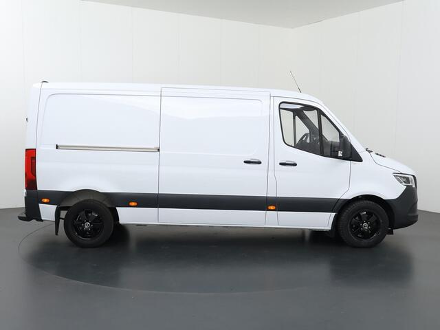 Mercedes-Benz SPRINTER 211 CDI | Aut. | L2 H2 | FWD | Parkeercamera | Spraakassistent | Cruise Control | Bluetooth | Stoelverwarming | Trekhaak | Schuifdeur L+R | Certified