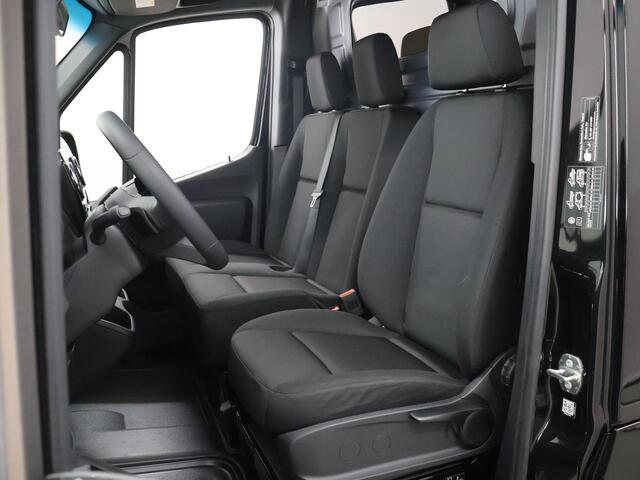 Mercedes-Benz SPRINTER 317 L2H1 | BPM VRIJ | 3500 kg TREKKEN | 3-zits | Climate Control | Achteruitrijcamera | Airco | Cruise Control |