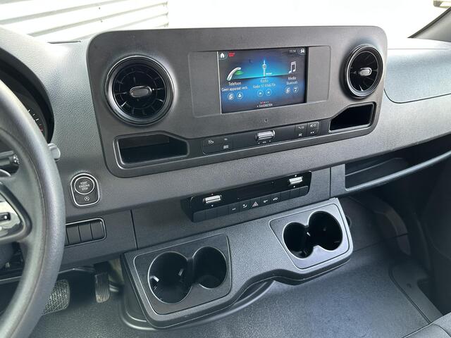 Mercedes-Benz SPRINTER 314 CDI Bakwagen Laadklep Automaat Airco Navigatie>Apple Carplay Camera etc