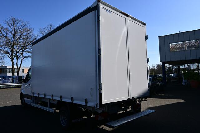 Mercedes-Benz SPRINTER 517 CDI L3 RWD Schuifzeilen, vraag naar de mogelijkheden