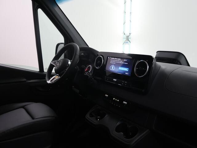 Mercedes-Benz SPRINTER 319 CDI L2H2 Select | 3500 kg TREKKEN | 3-zits | Climate Control | Achteruitrijcamera | Airco | Cruise Control |
