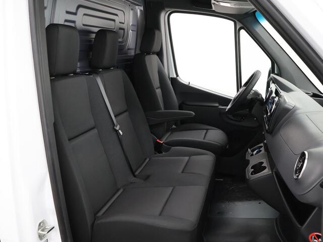 Mercedes-Benz SPRINTER 315 CDI L2H2 PRO | 3 zits | Achteruitrijcamera | Climate Control | Cruise Control | Airco |
