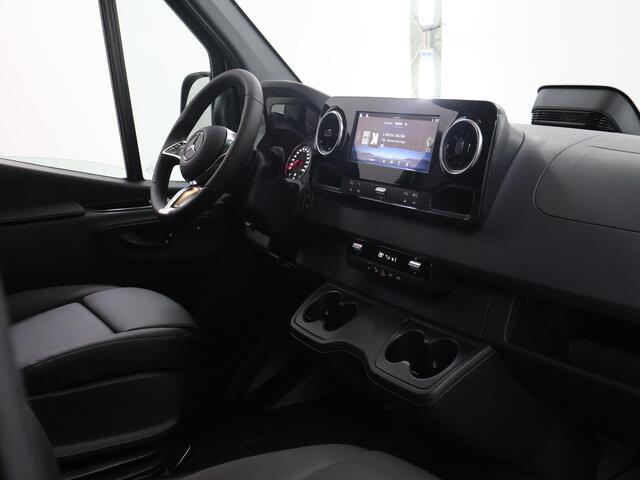 Mercedes-Benz SPRINTER 319 CDI L2H2 SELECT | 3500 kg TREKKEN | 3-zits | Climate Control | Achteruitrijcamera | Airco | Cruise Control |