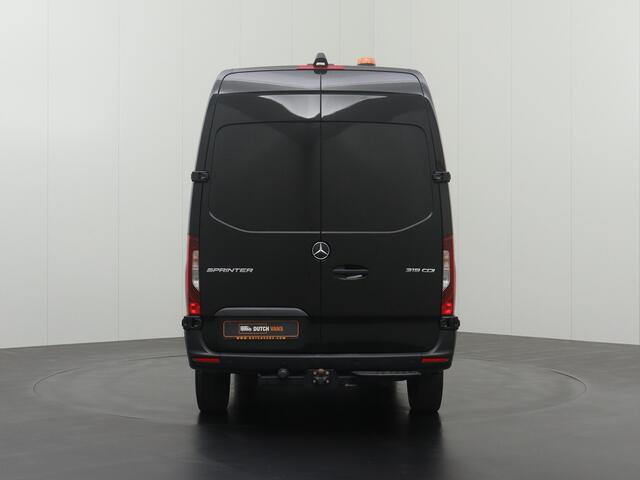 Mercedes-Benz SPRINTER 319CDi 3.0V6 L2H2 | Led | 3500Kg Trekhaak | Camera | Betimmering | Touchscreen | 3-Persoons