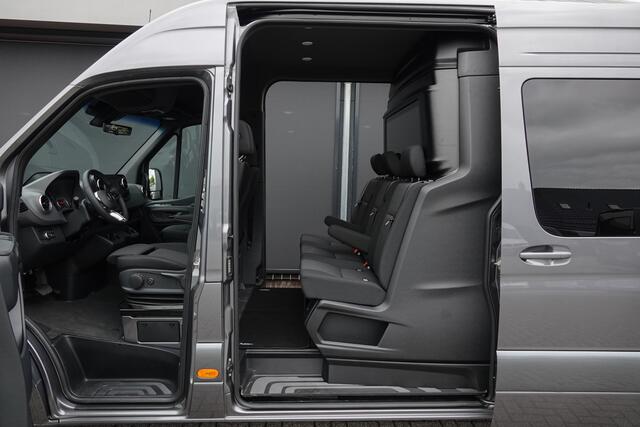 Mercedes-Benz SPRINTER L2H2 319Cdi 190Pk 9G-Tronic | Dubbel Cabine | 5-Persoons | RWD | 2xSchuifdeur | 360° Camera | Selenietgrijs