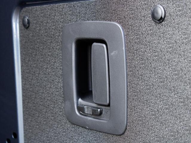 Mercedes-Benz SPRINTER 319 1.9 CDI L2H2 RWD Pro 190PK Automaat 3.500 kg trekgewicht, Trekhaak, Distronic, LED koplampen, lichtmetalen velgen, geveerde stoel, achteruitrijcamera, inklapbare spiegels, stoelverwarming