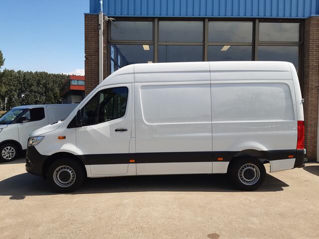 Mercedes-Benz SPRINTER 317 CDI L2H2 RWD Camera Airco MBux Navi PDC