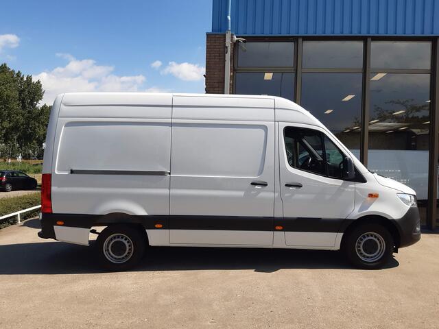 Mercedes-Benz SPRINTER 317 CDI L2H2 RWD Camera Airco MBux Navi PDC