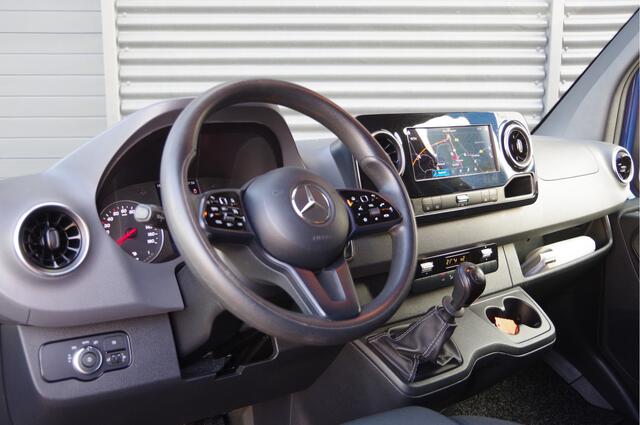 Mercedes-Benz SPRINTER 316 2.2 CDI L2H1 TREKHAAK, MBUX 10,25'', CRUISE, STOELVERWARMING, CLIMA, NAVI, COMFORT STOEL