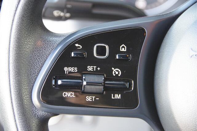 Mercedes-Benz SPRINTER 316 2.2 CDI L2H1 TREKHAAK, MBUX 10,25'', CRUISE, STOELVERWARMING, CLIMA, NAVI, COMFORT STOEL