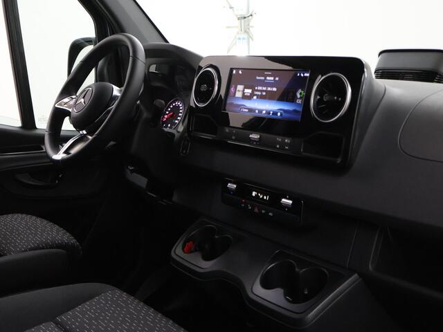 Mercedes-Benz SPRINTER 317 CDI L2 H2 | Aut. | EDITION | LM VELGEN | STYLING | MBUX | Parkeercamera | LM Velgen | 3-zits | Spiegelpakket | 3500 kg AHW |
