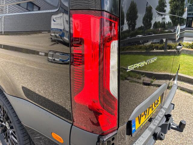 Mercedes-Benz SPRINTER 319CDI L2H1 Dubbelcabine 6+1 Pers Automaat Airco Cruisecontrol Led/Xenon 3500KG Trekhaak NIEUW BPM VRIJ