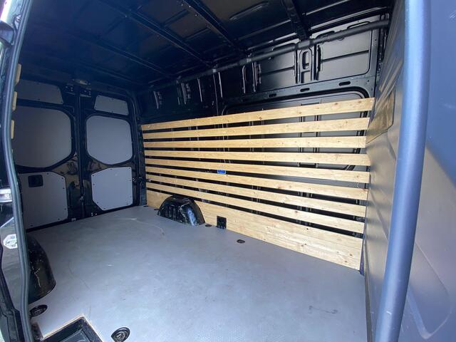 Mercedes-Benz SPRINTER 315 1.9 CDI L2/H2 RWD