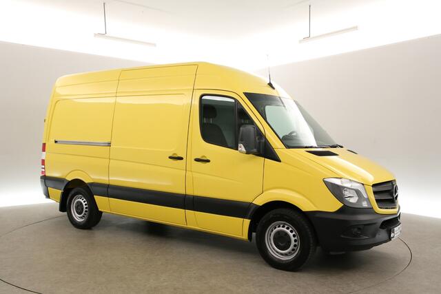 Mercedes-Benz SPRINTER 319 CDI V6 L2H2 191PK Airco Camera Cruise Navigatie Trekhaak