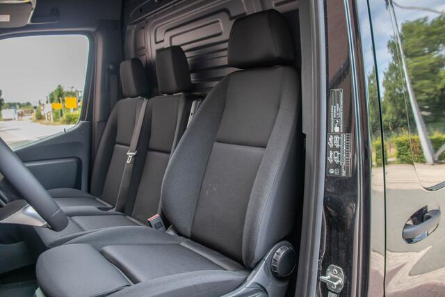 Mercedes-Benz SPRINTER 319 1.9 CDI 191PK L2H2 Pro ** BPM VOORDEEL, NIEUW ** 360 Camera, 2x schuifdeur, Carplay, Adaptive Cruise, Stoelverwarming.