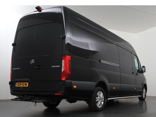 Mercedes-Benz SPRINTER 319 V6 3.0 CDI L3H2 | 3500 KG. AHW | Navigatie | Stoelverwarming | Keyless Go | 360° Camera | Lederen bekleding | V6 | LM Velgen | Sidebars | Distronic Cruise Control | Schuifdeur L+R | Certified