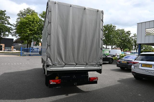 Mercedes-Benz SPRINTER 516 CDI MBUX navigatie, Geveerde stoel