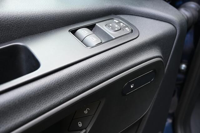 Mercedes-Benz SPRINTER 317 CDI L2H2 Pro HD LED, Navigatie met parkeerpakket, Stoelverwarming, Etc.