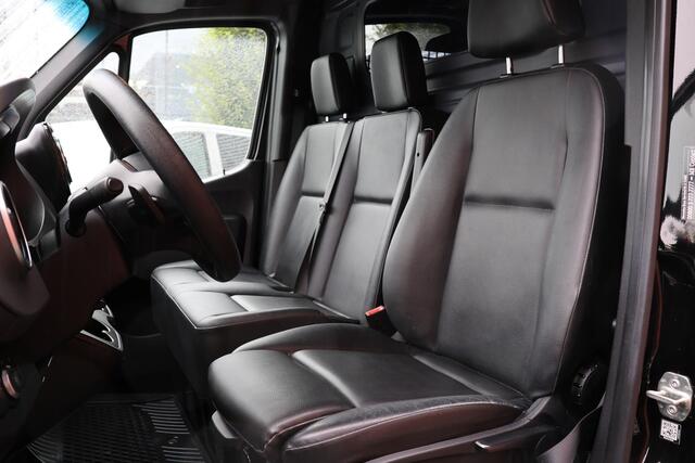 Mercedes-Benz SPRINTER 2.2 CDI L2H1 | MBUX | Camera | CarPlay | Lederen bekleding | Stoelverwarming | Navigatie | Trekhaak | Betimmering | Treeplanken | 18'' Sportvelgen | Nieuwe APK