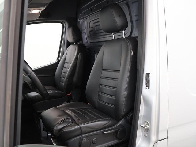 Mercedes-Benz SPRINTER 315 CDI Aut. | L3 H2 | Lichtmetalen velgen | Betimmering laadruimte | Trekhaak | 2-zits | Navigatie | Cruise Control | Airco | Parkeercamera | Certified