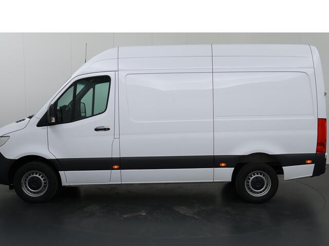 Mercedes-Benz SPRINTER 317 CDI L2 H2 | Aut. | 2800 KG AHW voorbereiding | Stoelverwarming | Parkeercamera | Alarm | Certified!