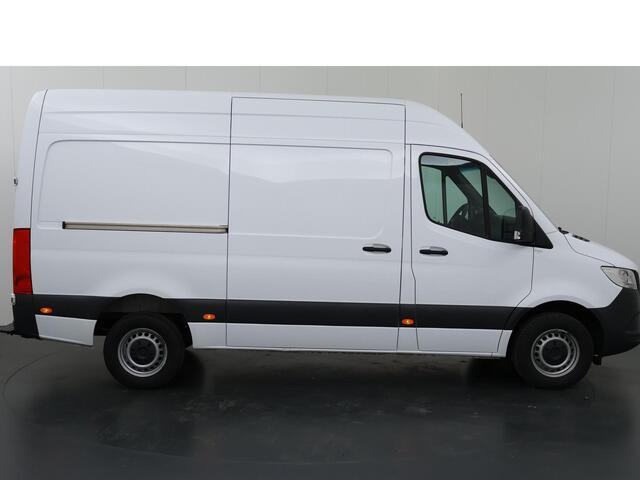 Mercedes-Benz SPRINTER 317 CDI L2 H2 | Aut. | 2800 KG AHW voorbereiding | Stoelverwarming | Parkeercamera | Alarm | Certified!