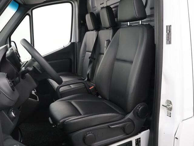 Mercedes-Benz SPRINTER 317 CDI L2 H2 | Aut. | 2800 KG AHW voorbereiding | Stoelverwarming | Parkeercamera | Alarm | Certified!