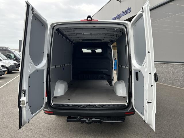 Mercedes-Benz SPRINTER 317 CDI L2 H1 2800KG Trekhaak / MBUX / Camera / Carplay navigatie / Airco / 270 Graden achterdeuren