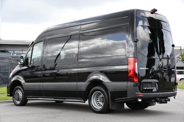 Mercedes-Benz SPRINTER 519 V6 3.0 CDI DC L2H2 Black Edition Luchtvering, 360 Camera, 3500kg Trekhaak, Dubbel Cabine, 190PK, 10,5'' Mbux, NAVI, Automaat, UNIEK!