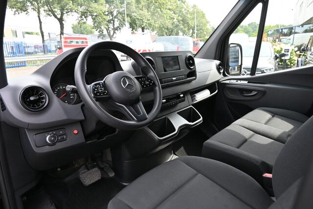 Mercedes-Benz SPRINTER 317 CDI L3H2 Laadklep MBUX navigatie met camera, Dodehoek assyst, Etc.