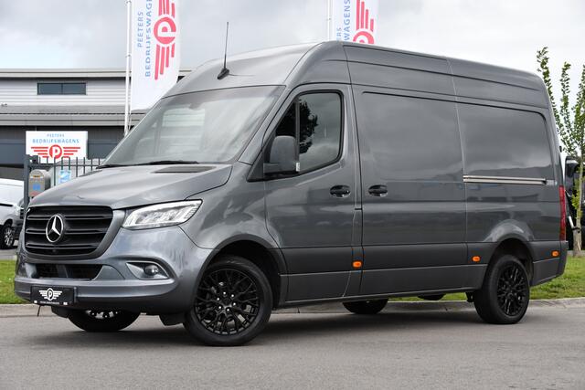 Mercedes-Benz SPRINTER 319 3.0 CDI L2H2 PB Edition 360 Camera, Carplay, Cruise, 3500kg, Trekhaak, Led, NAVI, 190pk, 2 x Schuifdeur, Uniek!