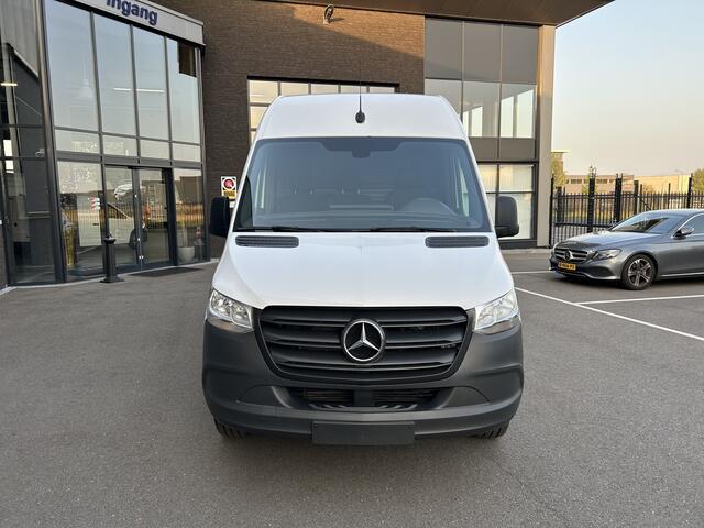 Mercedes-Benz SPRINTER 316 CDI L2 H2 3500KG Trekhaak / Sortimo / MBUX / Navigatie / Camera / Cruise control / Airco / 270 Graden achterdeuren