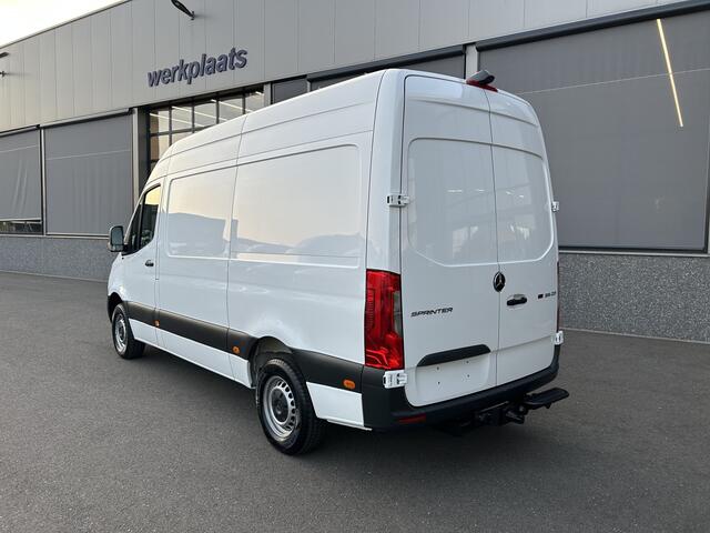 Mercedes-Benz SPRINTER 316 CDI L2 H2 3500KG Trekhaak / Sortimo / MBUX / Navigatie / Camera / Cruise control / Airco / 270 Graden achterdeuren