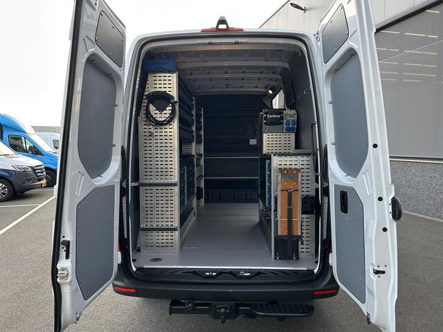 Mercedes-Benz SPRINTER 316 CDI L2 H2 3500KG Trekhaak / Sortimo / MBUX / Navigatie / Camera / Cruise control / Airco / 270 Graden achterdeuren