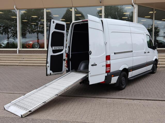 Mercedes-Benz SPRINTER 316 CDI 163 PK AUT. L2H2 + 2 SCHUIFDEUREN| OPRIJPLAAT | TREKHAAK | CRUISE CONTROL | AIRCO