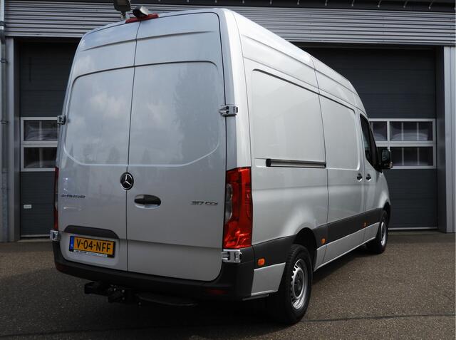 Mercedes-Benz SPRINTER 317 1.9 CDI L2H2 RWD AIRCO | MBUX | CAMERA | 3.5t TREKHAAK
