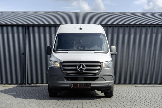 Mercedes-Benz SPRINTER 317 CDI | L3H2 | Automaat met Flippers | MBUX | Camera | Climate | Cruise | PDC | Euro 6