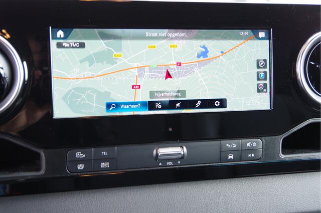 Mercedes-Benz SPRINTER 316 2.2 CDI L2H2 LED, LEDER, 3.5T TREKHAAK, MBUX10'', 360 CAMERA, ADAPT. CRUISE, NAVI, CLIMA, PARKEERSENSOREN