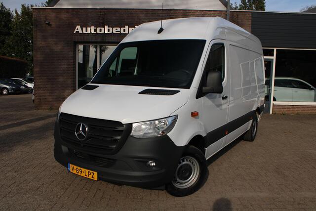 Mercedes-Benz SPRINTER MB 317 L2H2 360 CAMERA, Apple/Android carplay, Achteruitrijcamera, Cruise, bekleden laadruimte, 3 zits