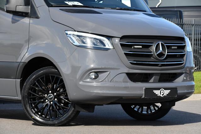 Mercedes-Benz SPRINTER 319 V6 3.0 CDI L3H2 PB Edition Adaptieve Cruise, 360 Camera, 10,5'' Mbux, LED, 3500kg Trekhaak, Automaat, Stoelverwarming, Sensoren, Uniek!