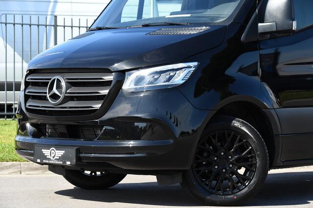 Mercedes-Benz SPRINTER 317 1.9 CDI L2H2 RWD Black Edition Camera, Cruise, Carplay, LED, 170pk, Automaat, 3500kg Trekhaak, Stoelverwarming, Mbux, Uniek!