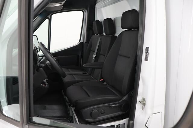Mercedes-Benz SPRINTER 315 CDI | Aut. | L3 | Bakwagen met Laadklep | 3-zits | Apple Carplay | Android Auto | Airco | Cruise Control | `d Hollandia Laadklep | Certified