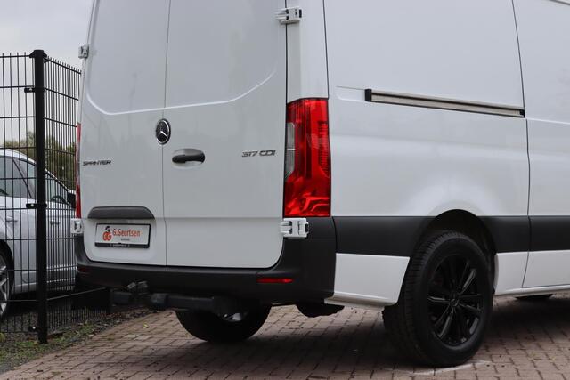 Mercedes-Benz SPRINTER 317CDI, 170PK, L2H1, Automaat, Leder, MBUX Navigatie, Camera,