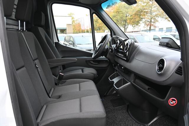 Mercedes-Benz SPRINTER 317 CDI L2H2 Pro HD Navigatie, Winterpakket, Geveerde stoel, Etc.
