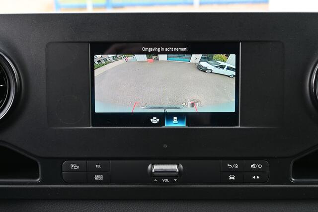 Mercedes-Benz SPRINTER 317 CDI L2H2 RWD MBUX met camera, Led in laadruimte, Opstap